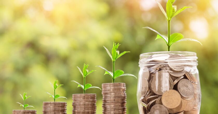 How to Increase the Value of Your Home Before Selling: 12 Smart Tips